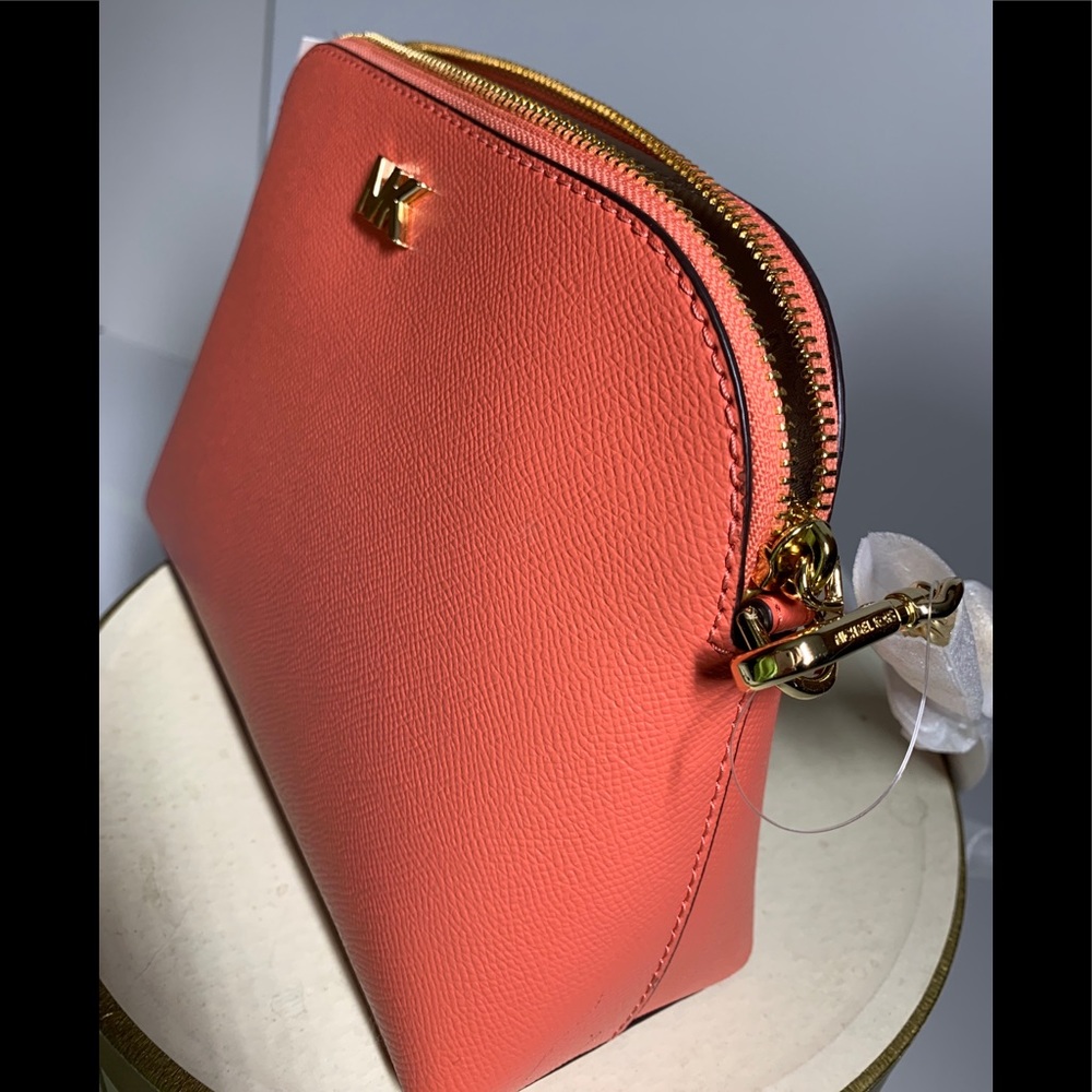 BNWT Michael Kors Pink Grapefruit large crossbody - Picture 7 of 12